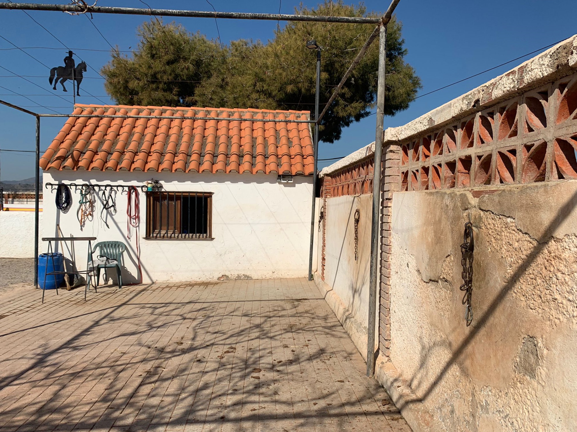 Propiedad Ecuestre Valencia – Duchas Caballos Finca Ecuestre en Valencia