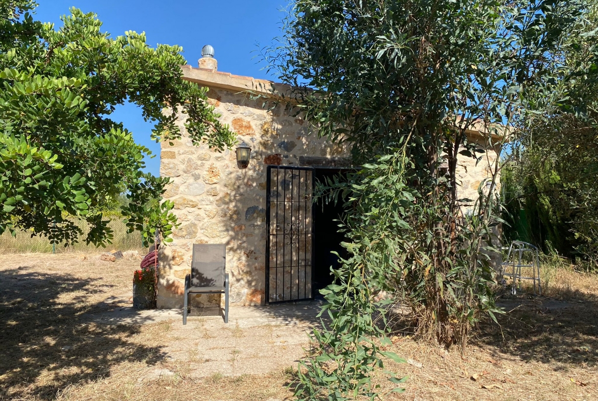 Finca Rústica Autosostenible en Jávea