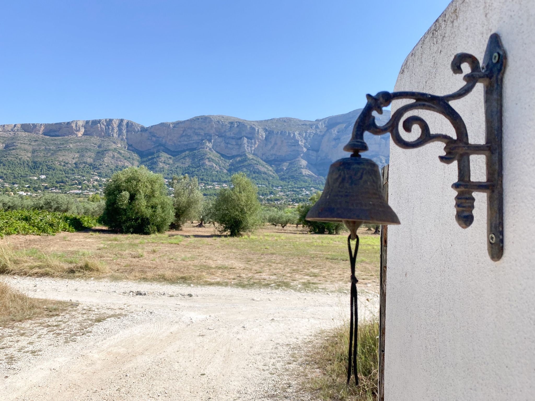 RPB04 – FINCA RÚSTICA JÁVEA – CAMPANA Finca Rústica Autosostenible en Jávea