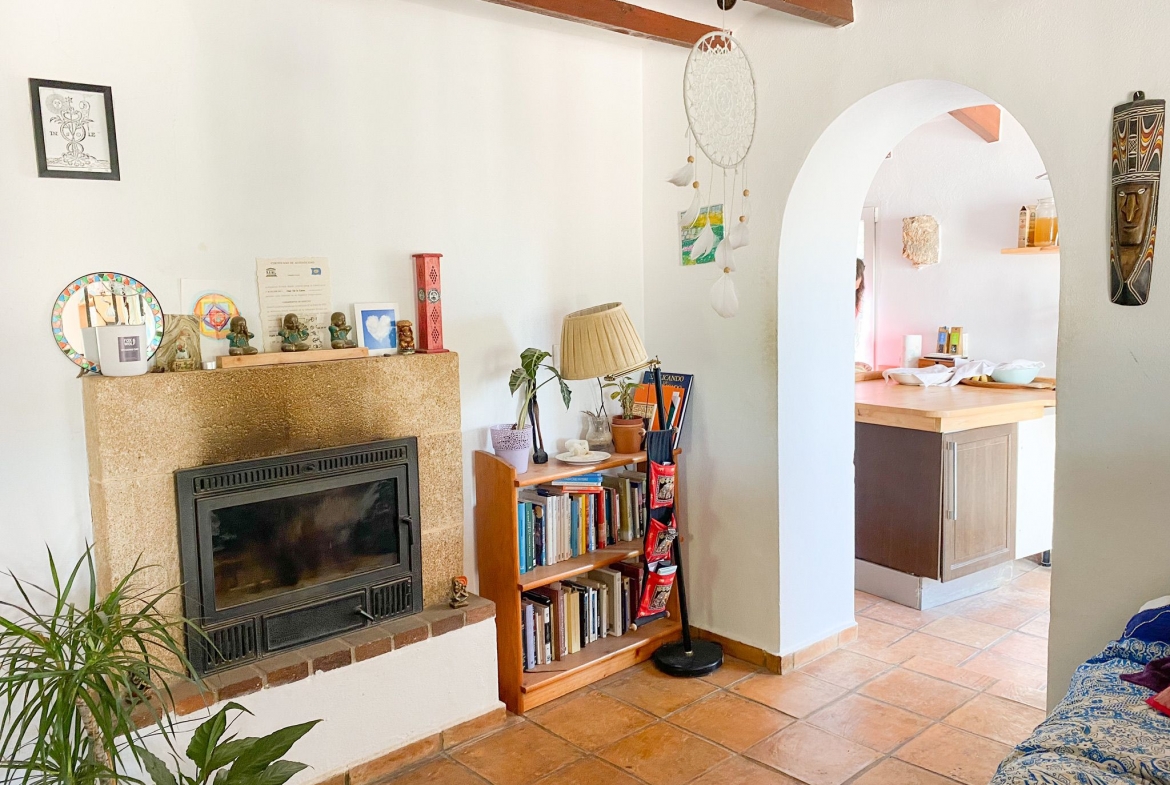Finca Rústica Autosostenible en Jávea