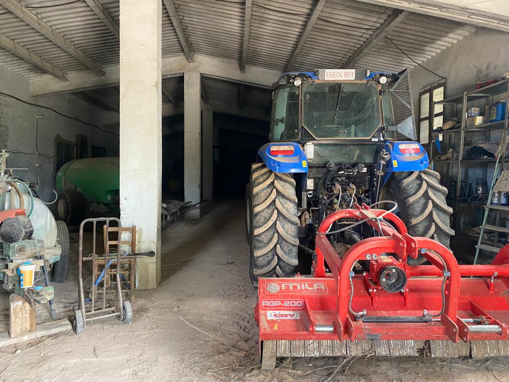 Finca de almendros en Venta en Cofrentes