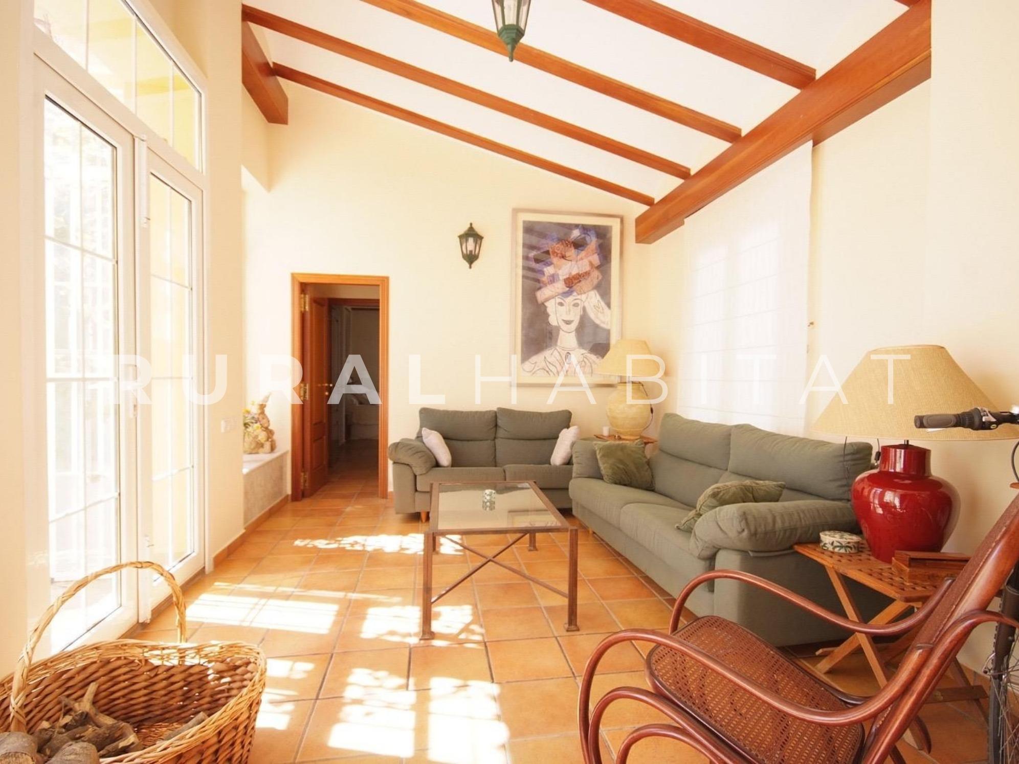 27 Finca ecuestre en venta - sala