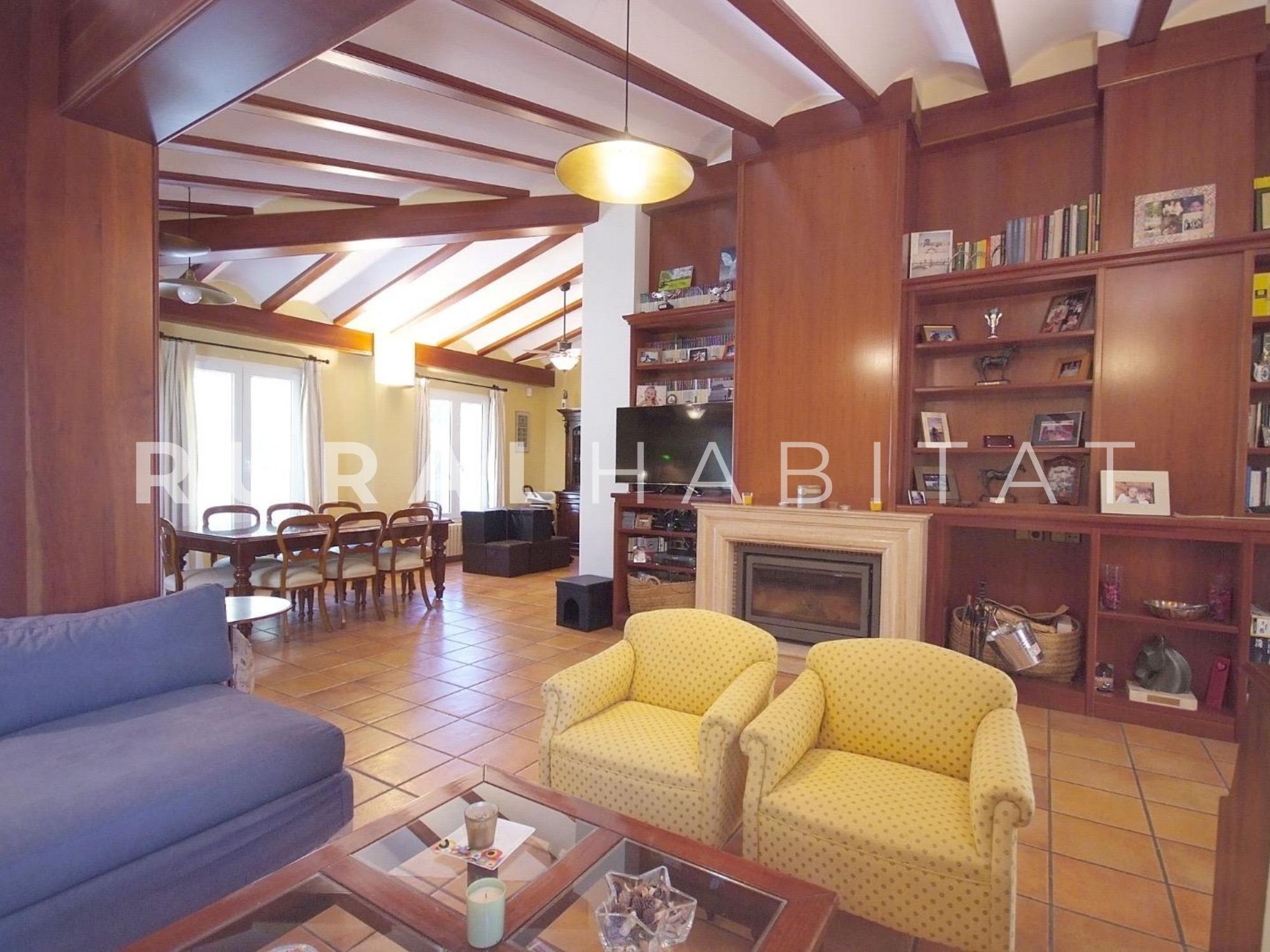 29 Finca ecuestre en venta - salon