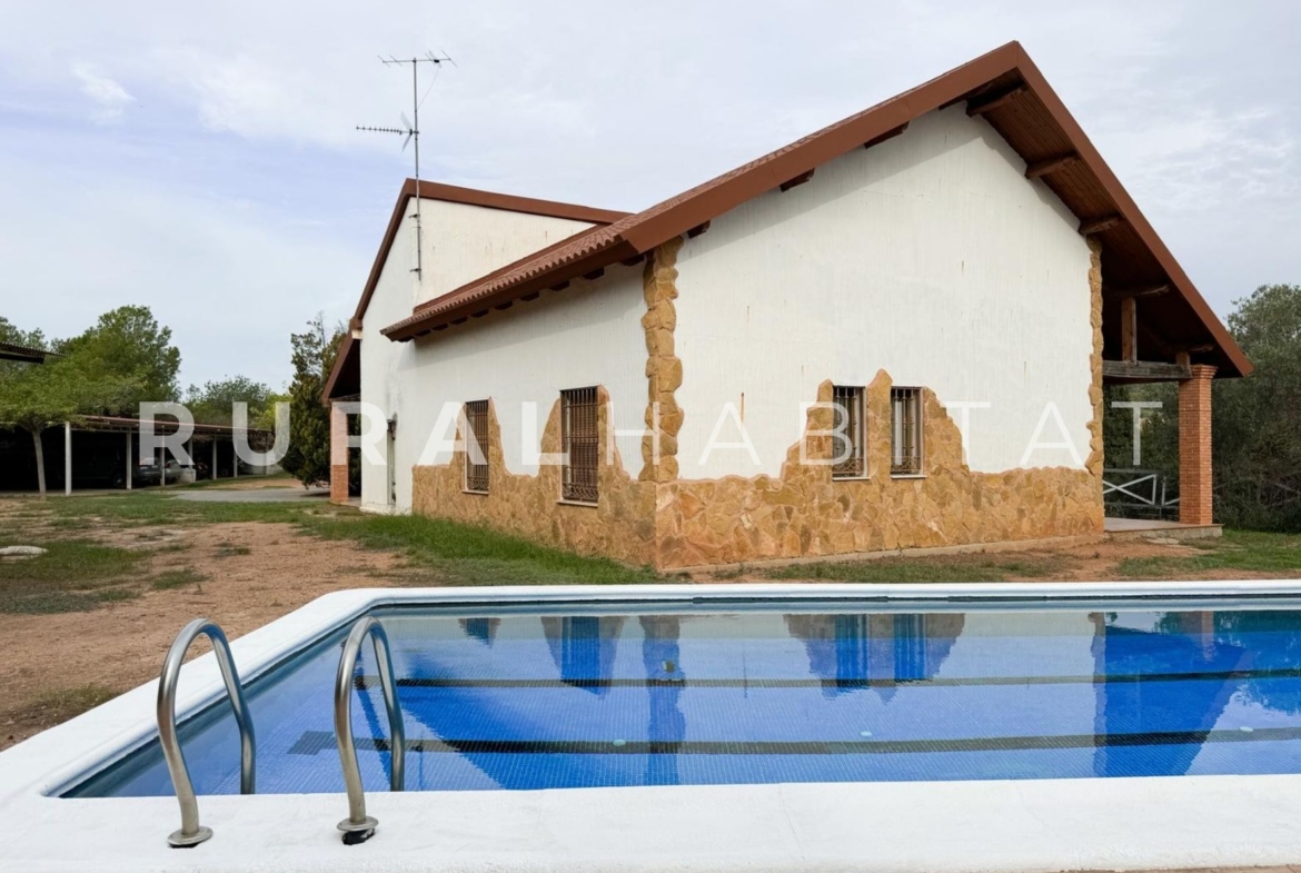 Finca ecuestre Naquera, Valencia - Vivienda y piscina