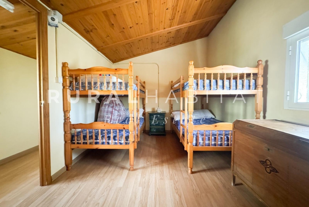 Charming Rustic Estate for Sale Near Valencia